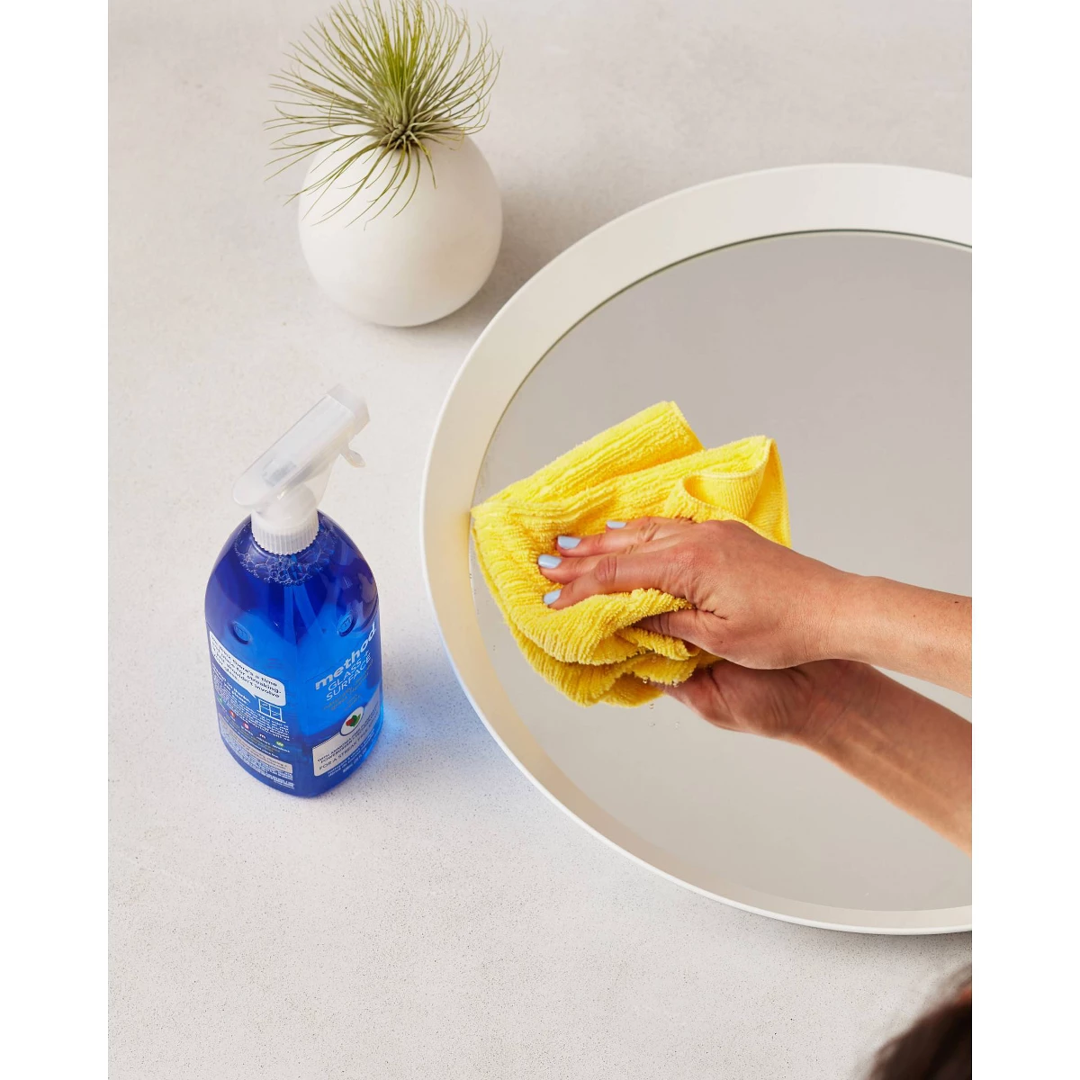 สเปรย์ทำความสะอาดกระจกมิ้นท์ - - Glass Cleaner Streak บทวิจารณ์และราคา